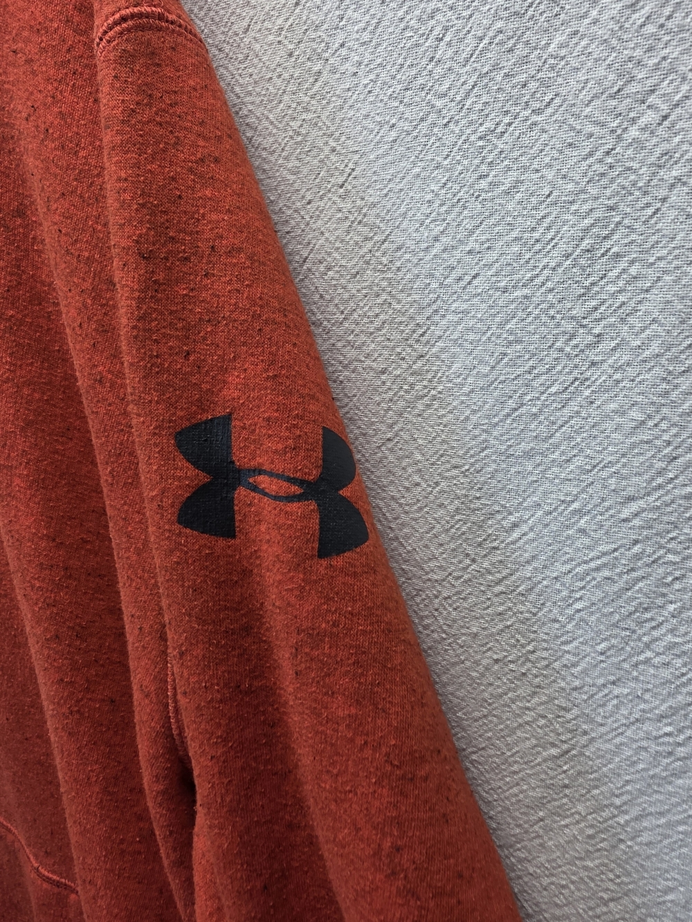 Under Armour Men's Orange UA Logo Hoodie Kangaroo Front Pocket Size XXL - Picture 3 of 11